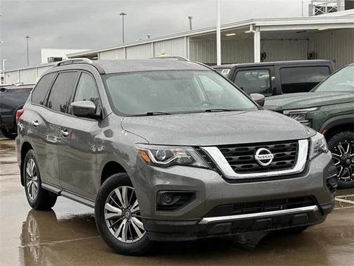 2020 Nissan Pathfinder S 2WD