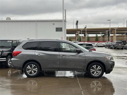 2020 Nissan Pathfinder S 2WD