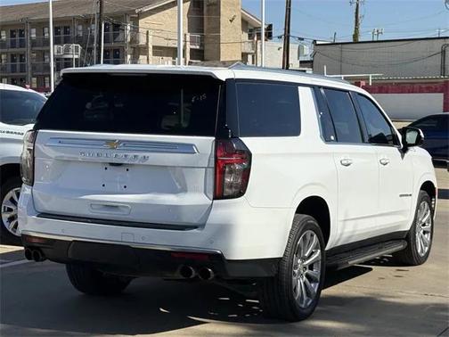 2023 Chevrolet Suburban 4WD High Country