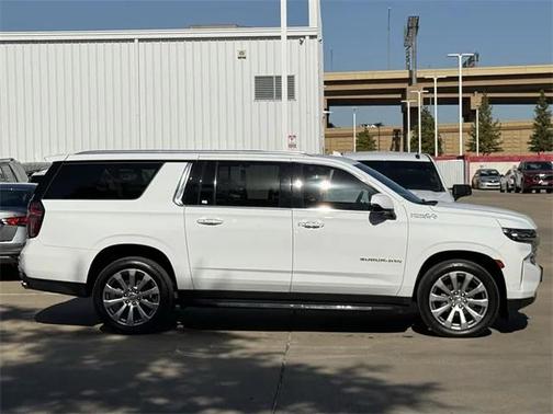 2023 Chevrolet Suburban 4WD High Country