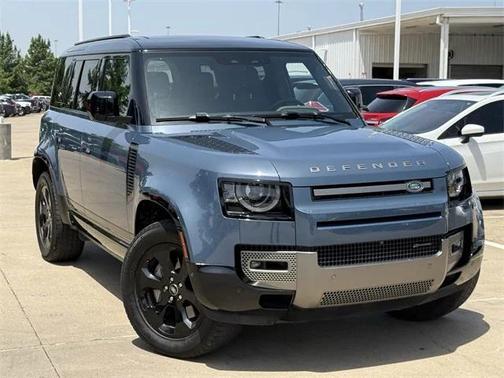 2022 Land Rover Defender 110 X-Dynamic SE
