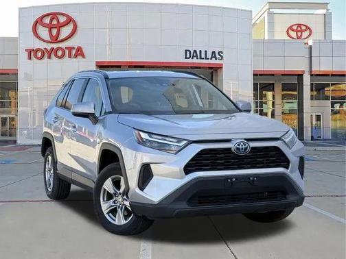 2023 Toyota RAV4 Hybrid XLE