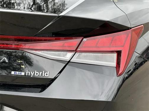 2023 Hyundai ELANTRA HEV Blue
