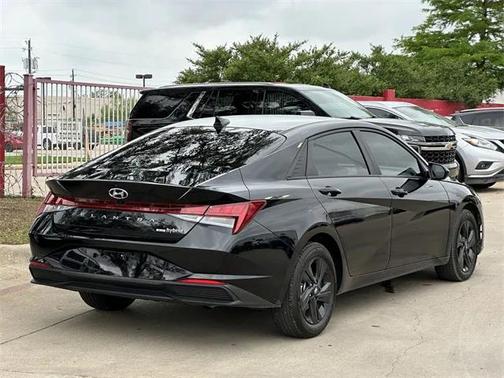 2023 Hyundai ELANTRA HEV Blue