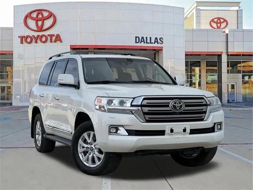 2017 Toyota Land Cruiser Base