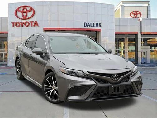 2023 Toyota Camry SE