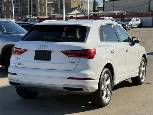 2020 Audi Q3 45 Premium
