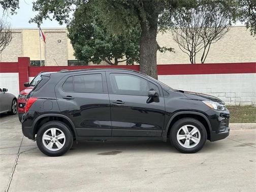 2022 Chevrolet Trax LS