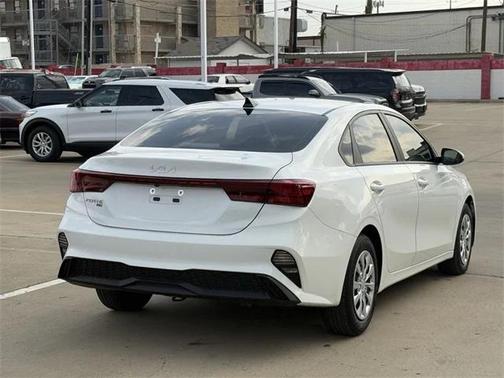 2023 Kia Forte LX