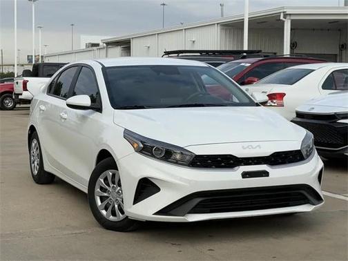 2023 Kia Forte LX
