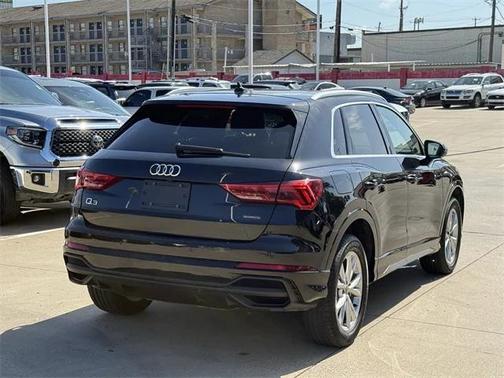 2023 Audi Q3 Premium 45 TFSI S line quattro Tiptronic