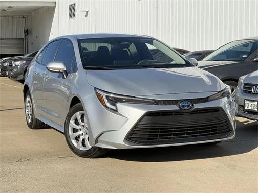 2024 Toyota Corolla Hybrid LE