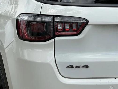 2021 Jeep Compass Trailhawk
