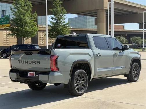 2025 Toyota Tundra Hybrid Platinum