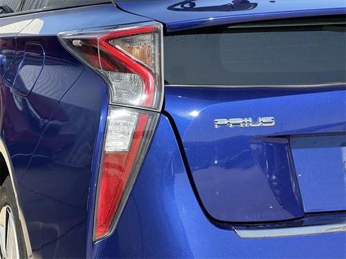 2016 Toyota Prius Four