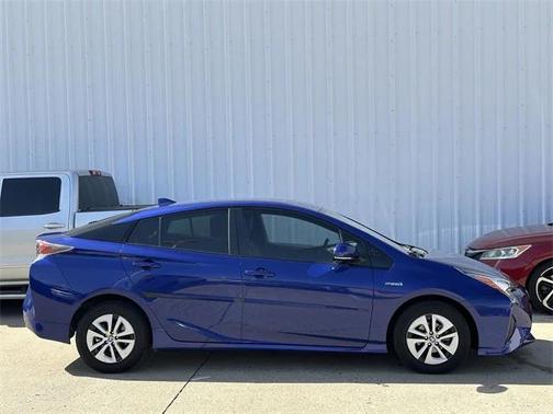 2016 Toyota Prius Four