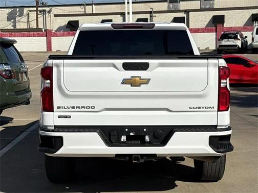 2022 Chevrolet Silverado 1500 Custom