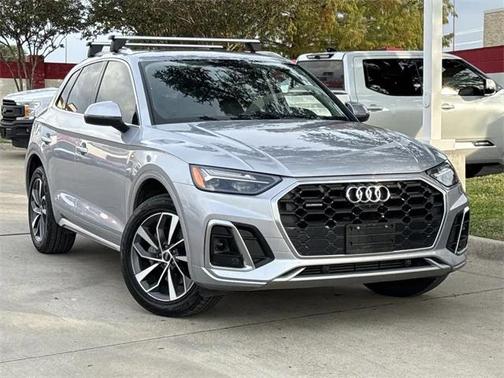 2023 Audi Q5 45 S line Premium