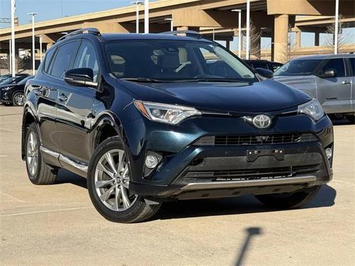 2017 Toyota RAV4 Platinum