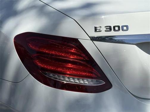 2019 Mercedes-Benz E-Class E 300