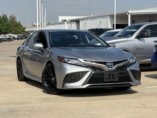 Celestial Silver Metallic 2021 Toyota Camry XSE
