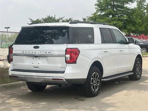 2022 Ford Expedition Max XLT