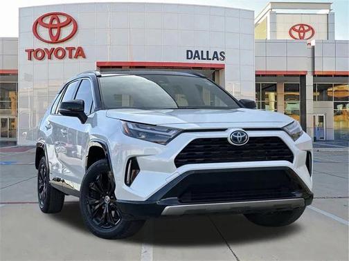 2023 Toyota RAV4 Hybrid SE