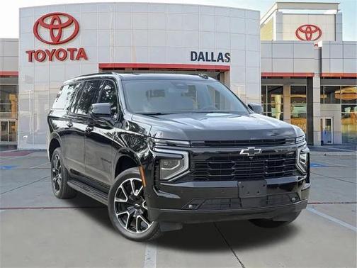 2025 Chevrolet Suburban RST