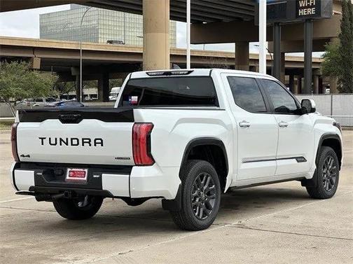 2025 Toyota Tundra Hybrid Platinum