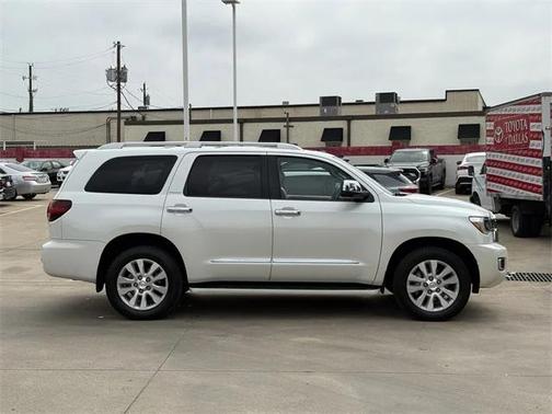 2019 Toyota Sequoia Platinum
