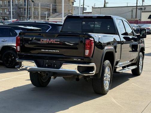 Onyx Black 2024 GMC Sierra 2500 SLE