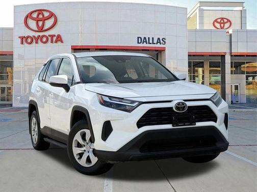Ice Cap 2024 Toyota RAV4 LE
