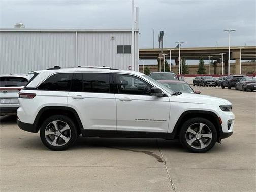 2023 Jeep Grand Cherokee Limited X