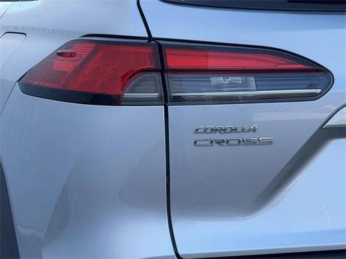 2022 Toyota Corolla Cross XLE