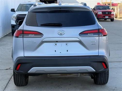 2022 Toyota Corolla Cross XLE