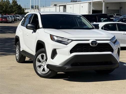 2023 Toyota RAV4 LE