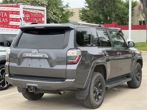 2022 Toyota 4Runner SR5