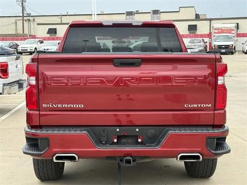 2020 Chevrolet Silverado 1500 Custom
