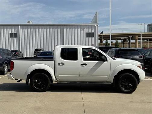 2020 Nissan Frontier SV