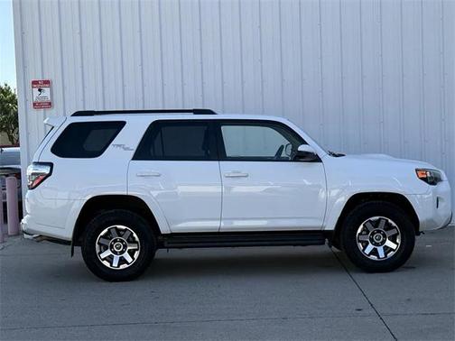 2023 Toyota 4Runner TRD Off Road