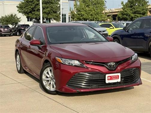 2020 Toyota Camry LE