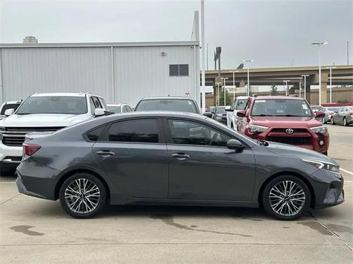 2022 Kia Forte GT-Line