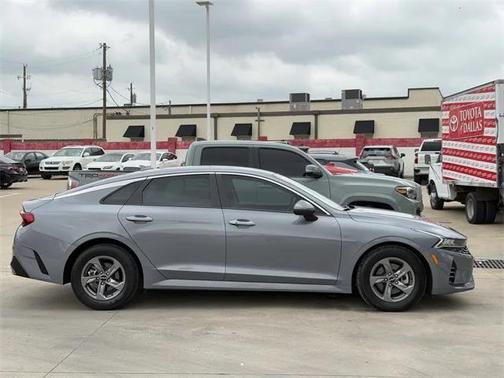 2023 Kia K5 LXS