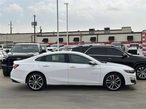2021 Chevrolet Malibu FWD LT