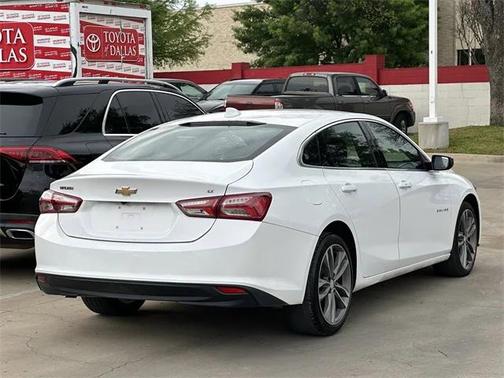 2021 Chevrolet Malibu FWD LT