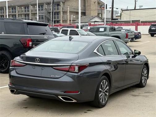 2022 Lexus ES 350 Base