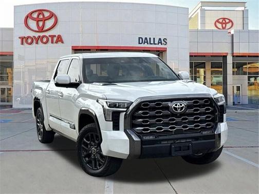 2023 Toyota Tundra Hybrid Platinum