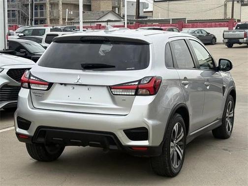 2024 Mitsubishi Outlander Sport SE