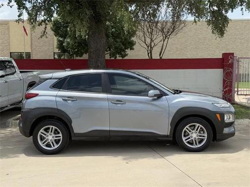 2020 Hyundai KONA SE