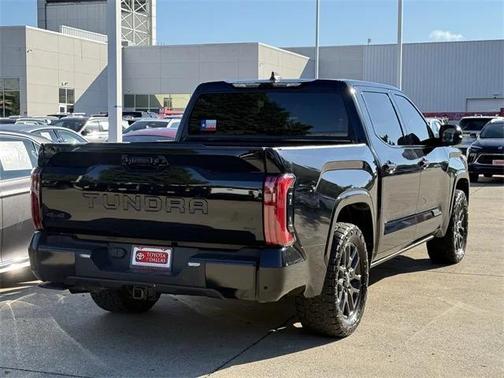 2024 Toyota Tundra Platinum
